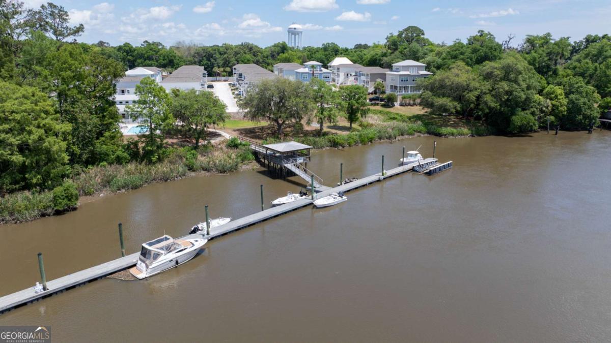108 Cathead Lane Darien GA 31305