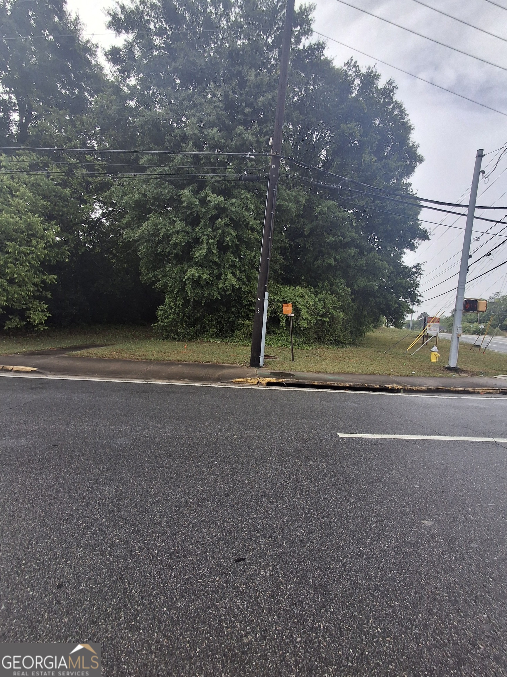 2592 Montpelier Avenue Macon GA 31204