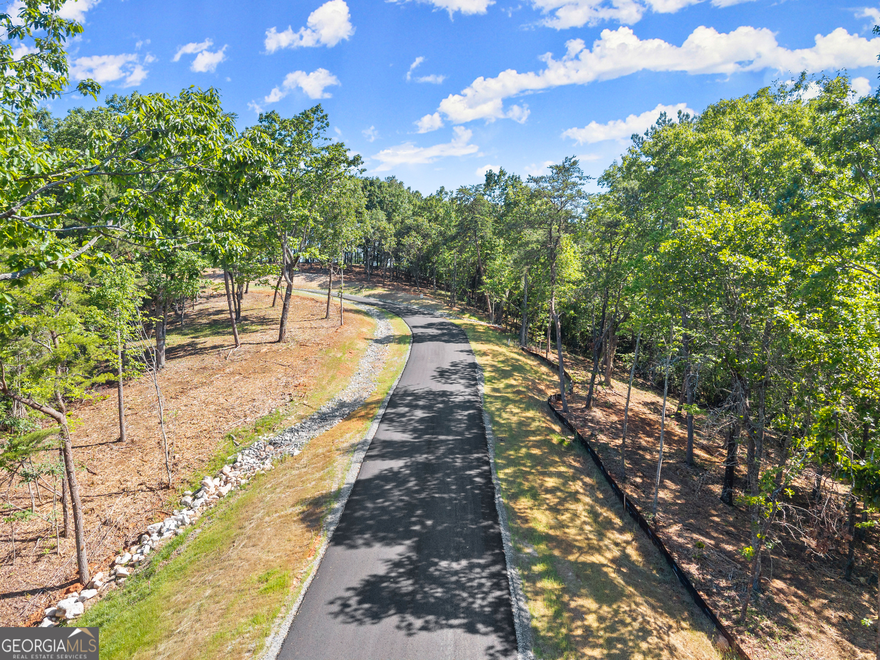 209 Chimney Oaks Trail Cleveland GA 30528