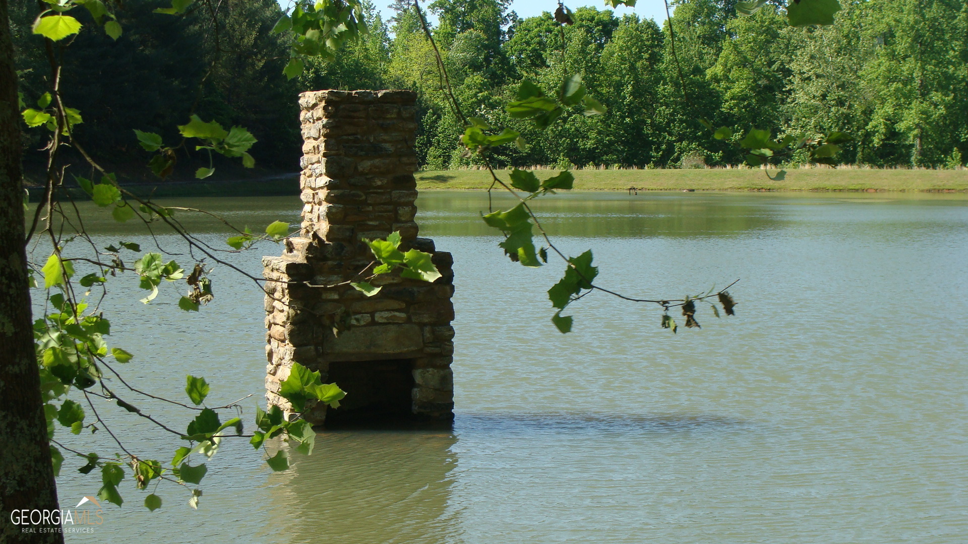 355 Stone Hearth Drive Cleveland GA 30528
