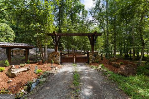 3 Weymans Way Blue Ridge GA 30513