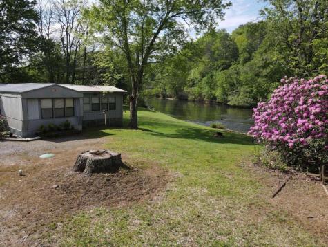 401 North Toccoa River Road Mineral Bluff GA 30559