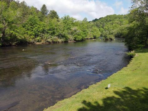 401 North Toccoa River Road Mineral Bluff GA 30559