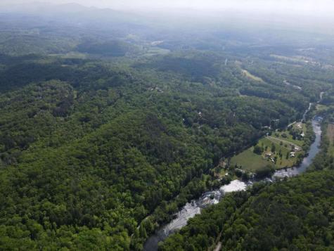 401 North Toccoa River Road Mineral Bluff GA 30559