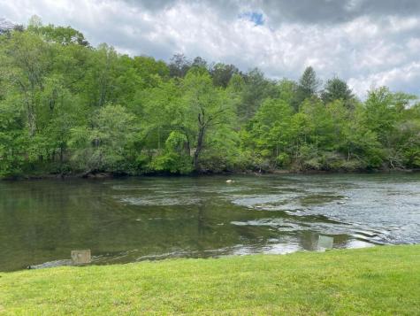 401 North Toccoa River Road Mineral Bluff GA 30559