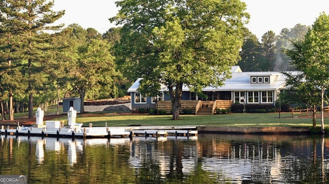 2191 Osprey Poynte Greensboro GA 30642