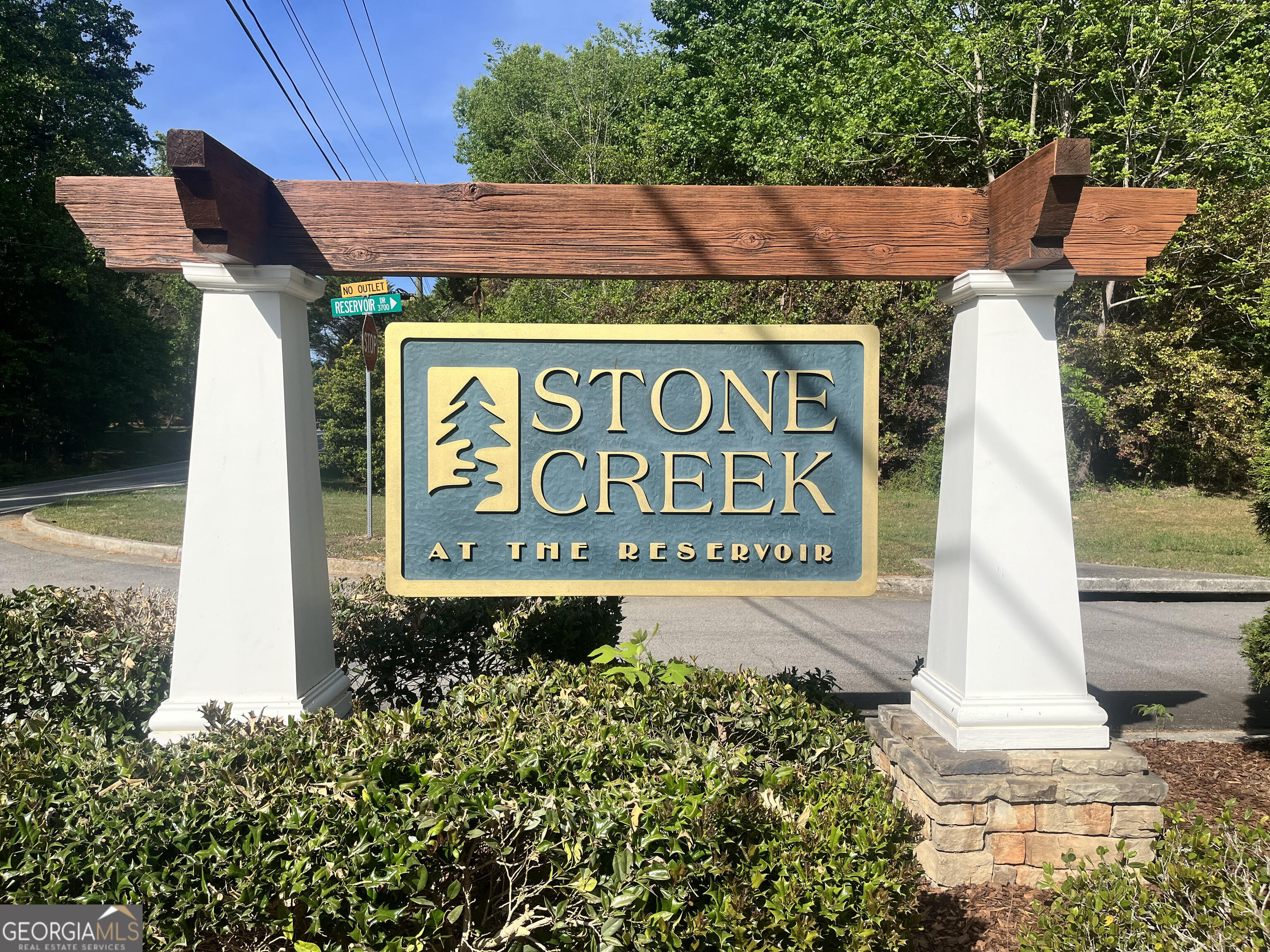 3877 Reservoir Drive Gainesville GA 30507
