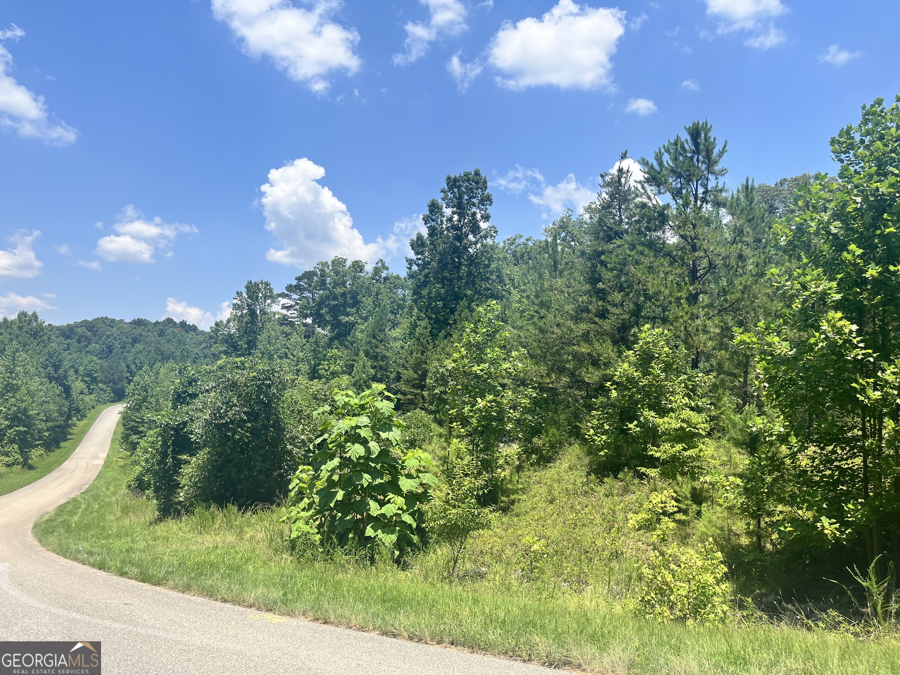 3877 Reservoir Drive Gainesville GA 30507