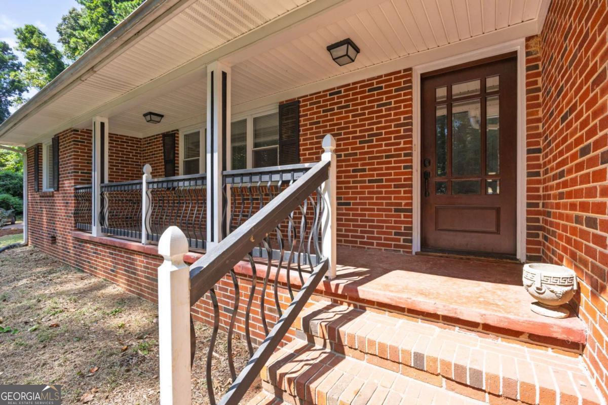 250 Memorial Drive Dallas GA 30132