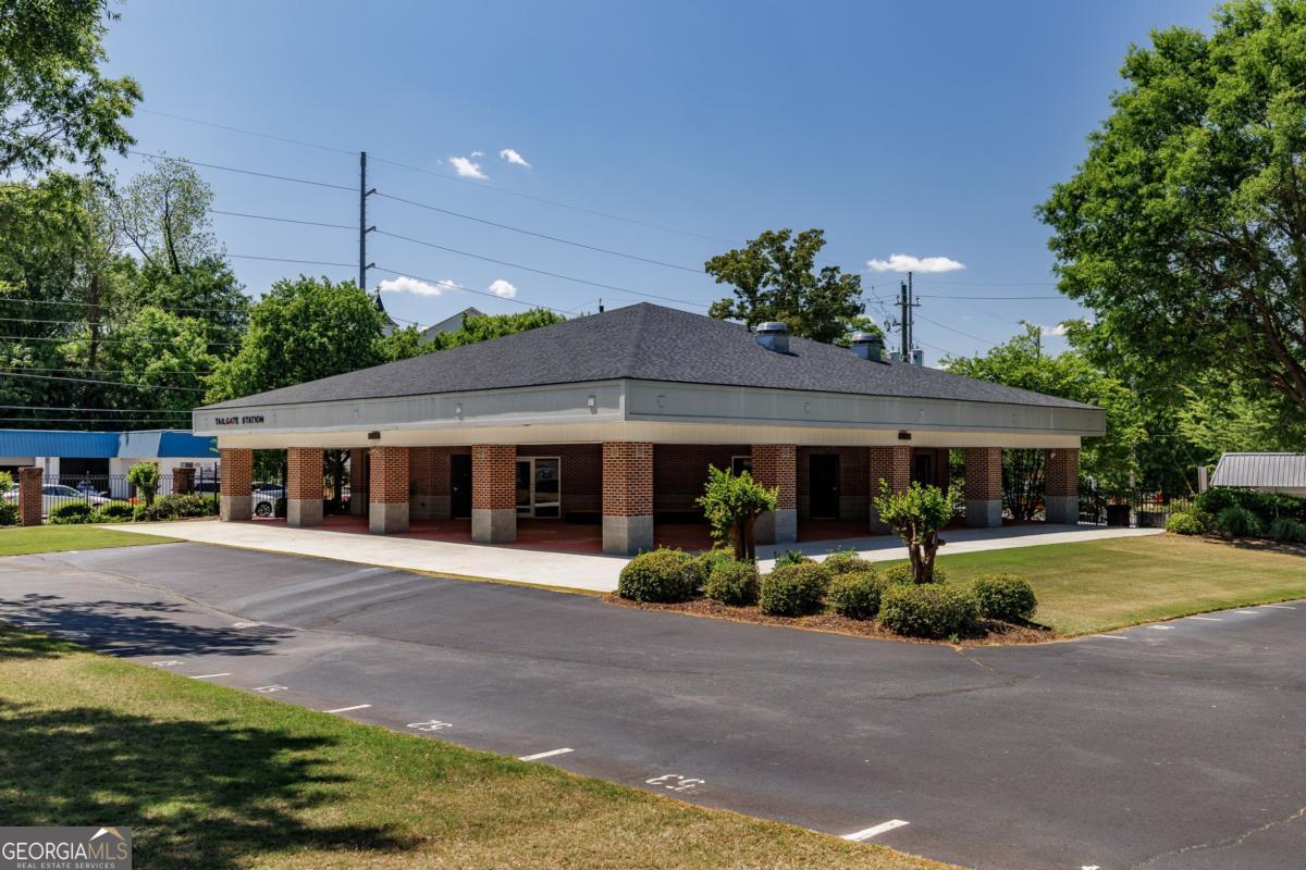 225 Oak Street Athens GA 30605