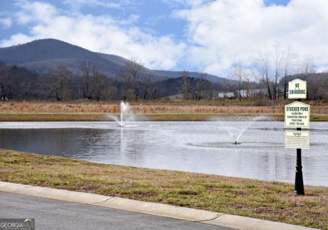 467 Golden Nugget Road Blairsville GA 30512