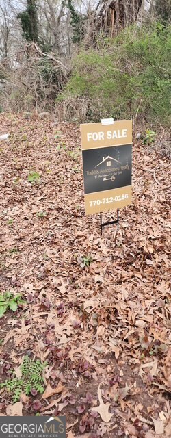 605 Warren Avenue Scottdale GA 30079