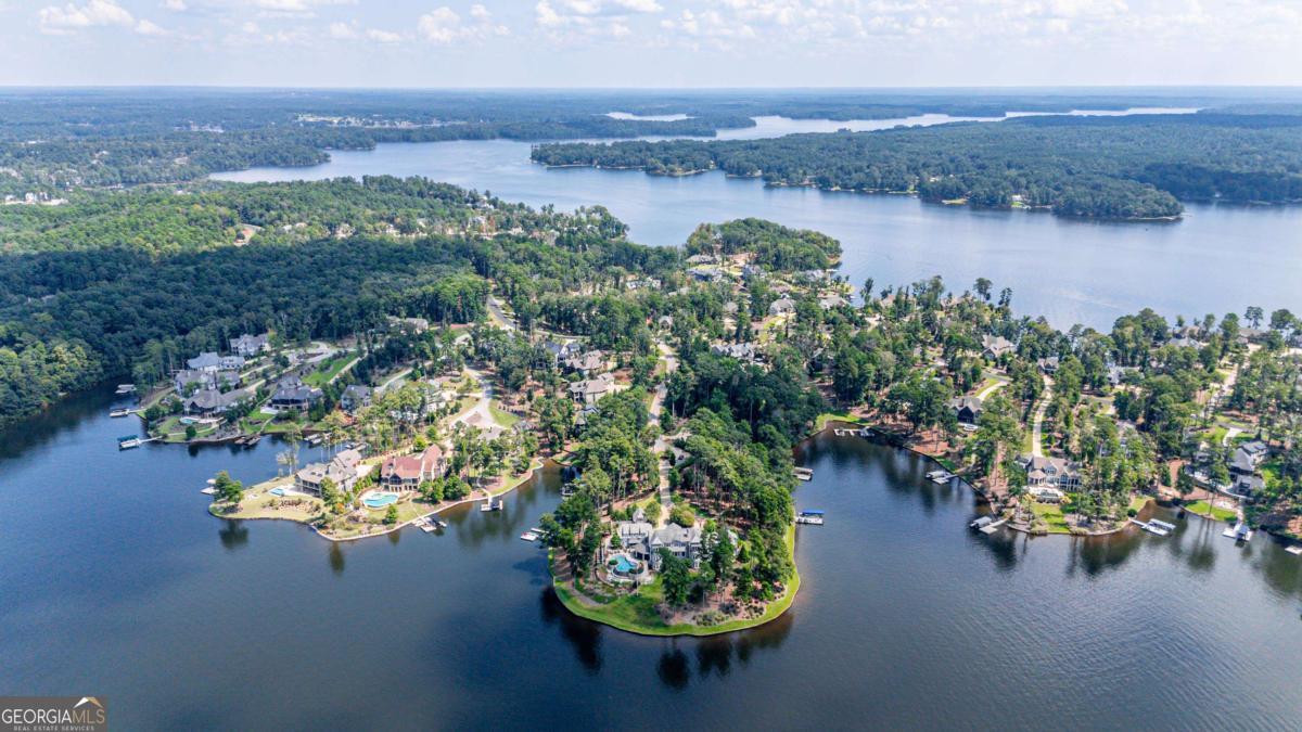 1030 Broadview Point Greensboro GA 30642