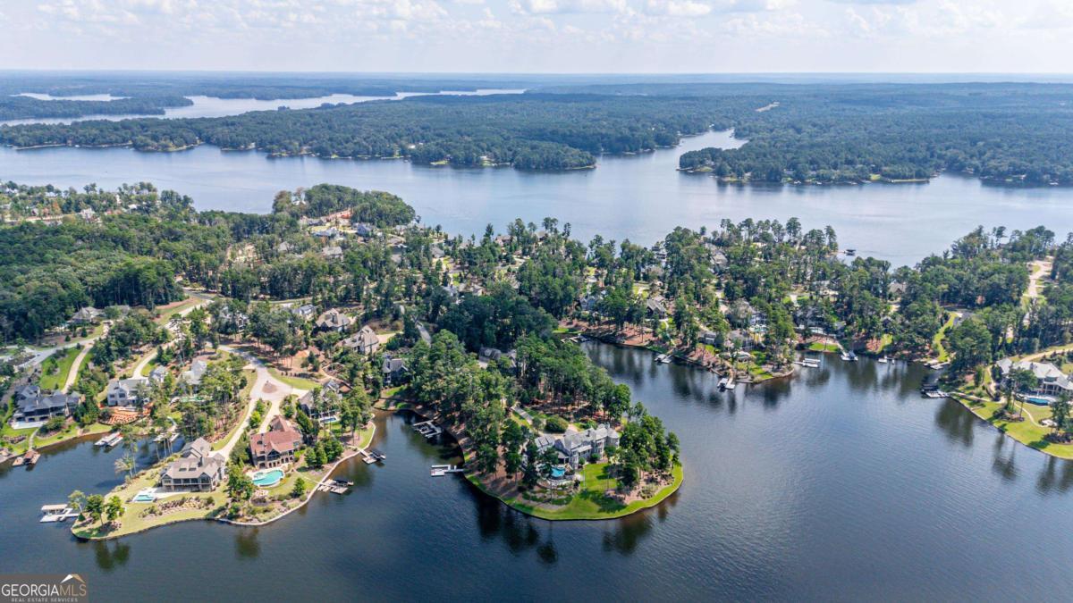 1030 Broadview Point Greensboro GA 30642