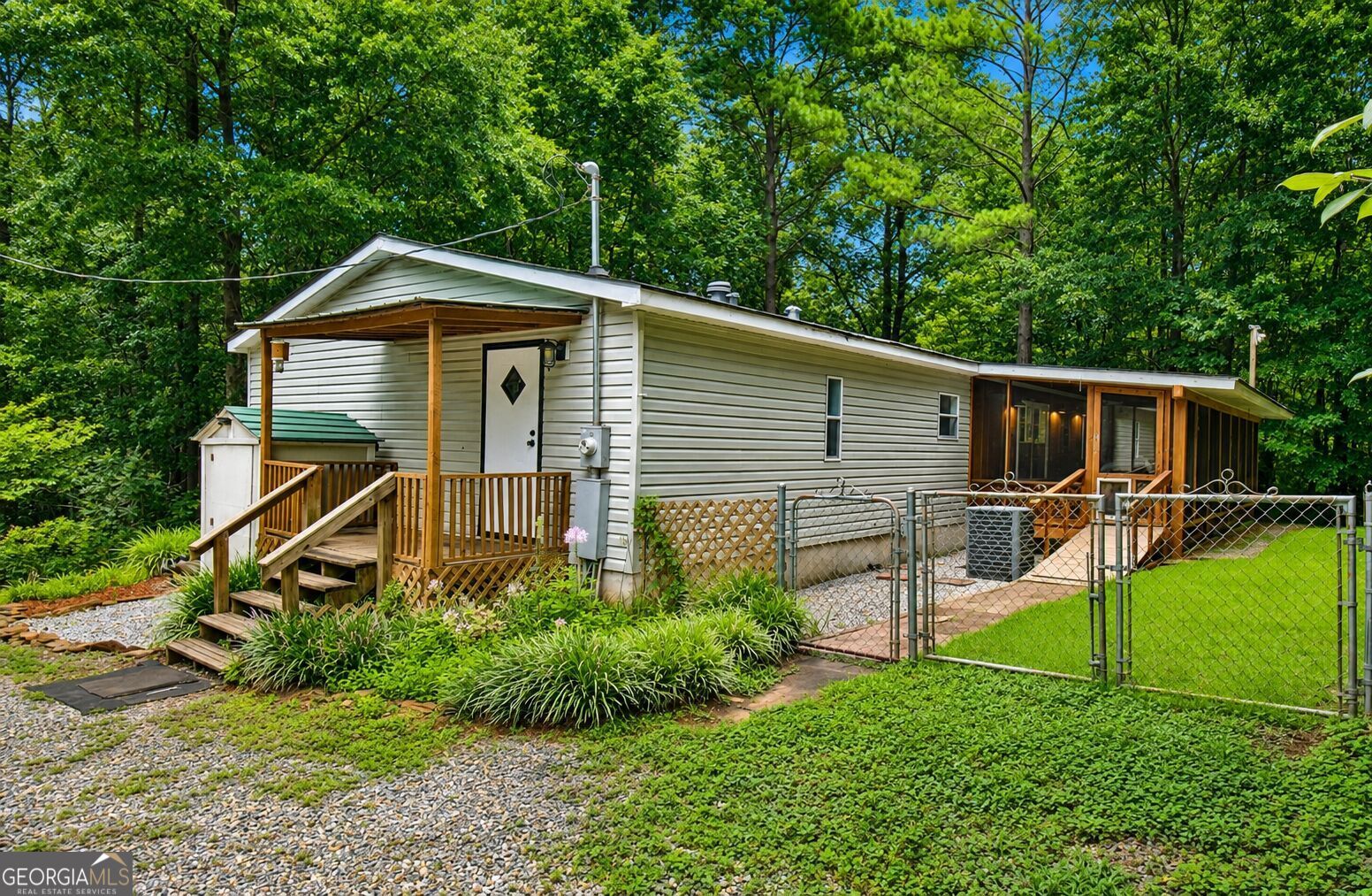 8622 Whitehouse Parkway Woodbury GA 30293