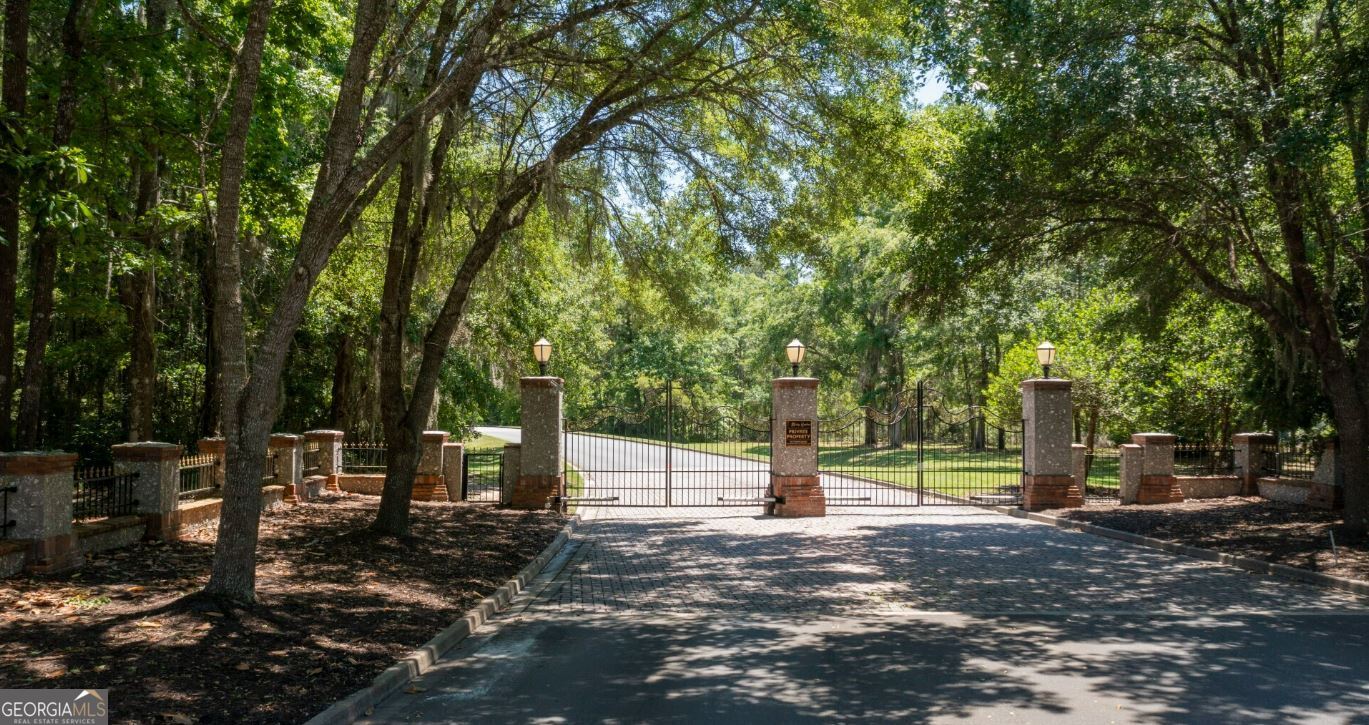 V/l 56 Lighthouse Circle Woodbine GA 31569