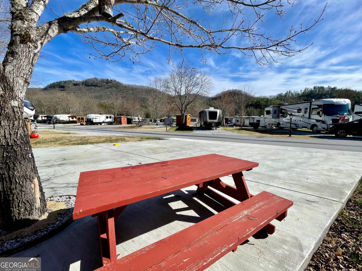 Lot 21 Holiday Rambler Dillard GA 30537