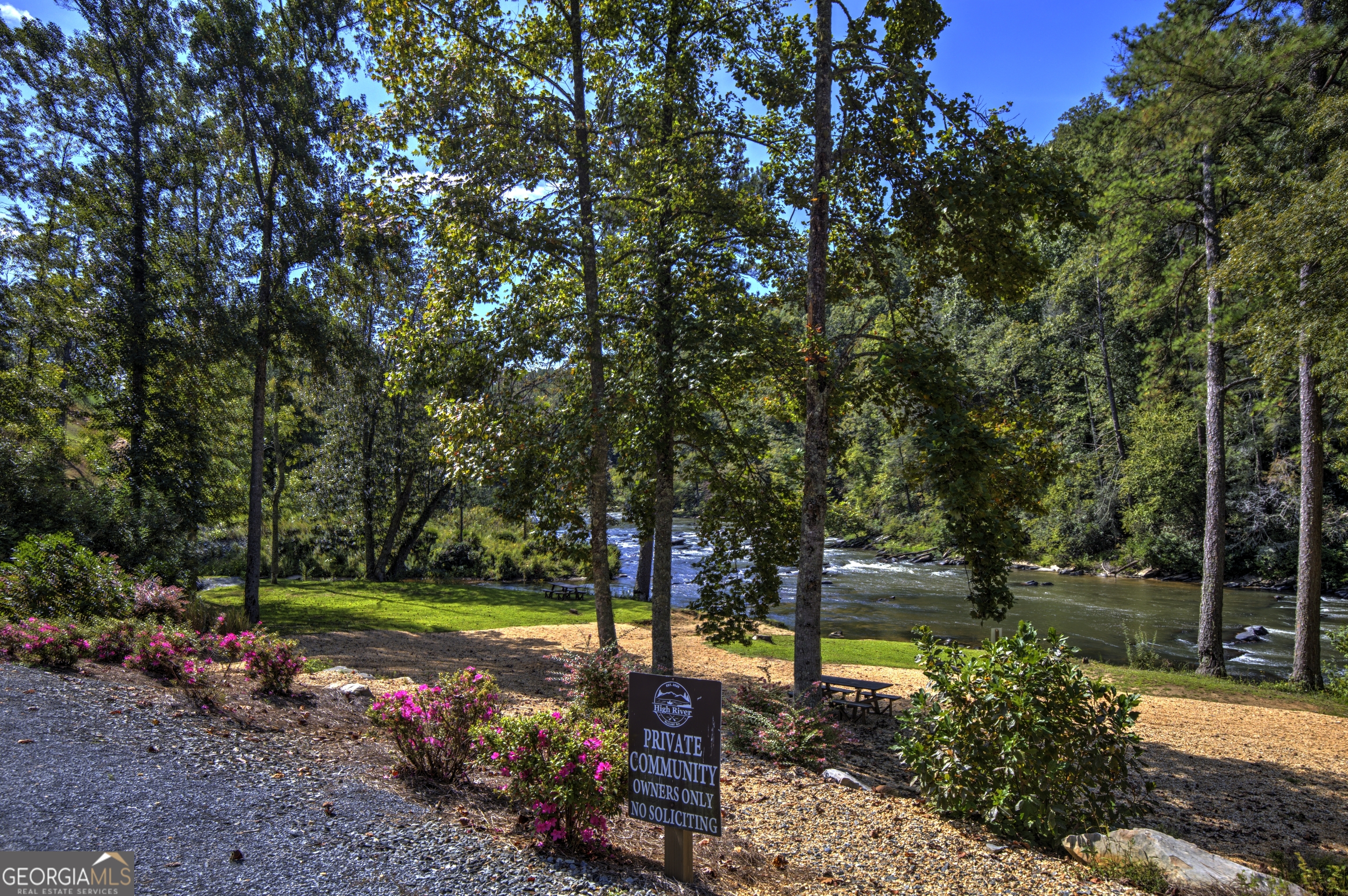 127 Hillside Lane Ellijay GA 30540