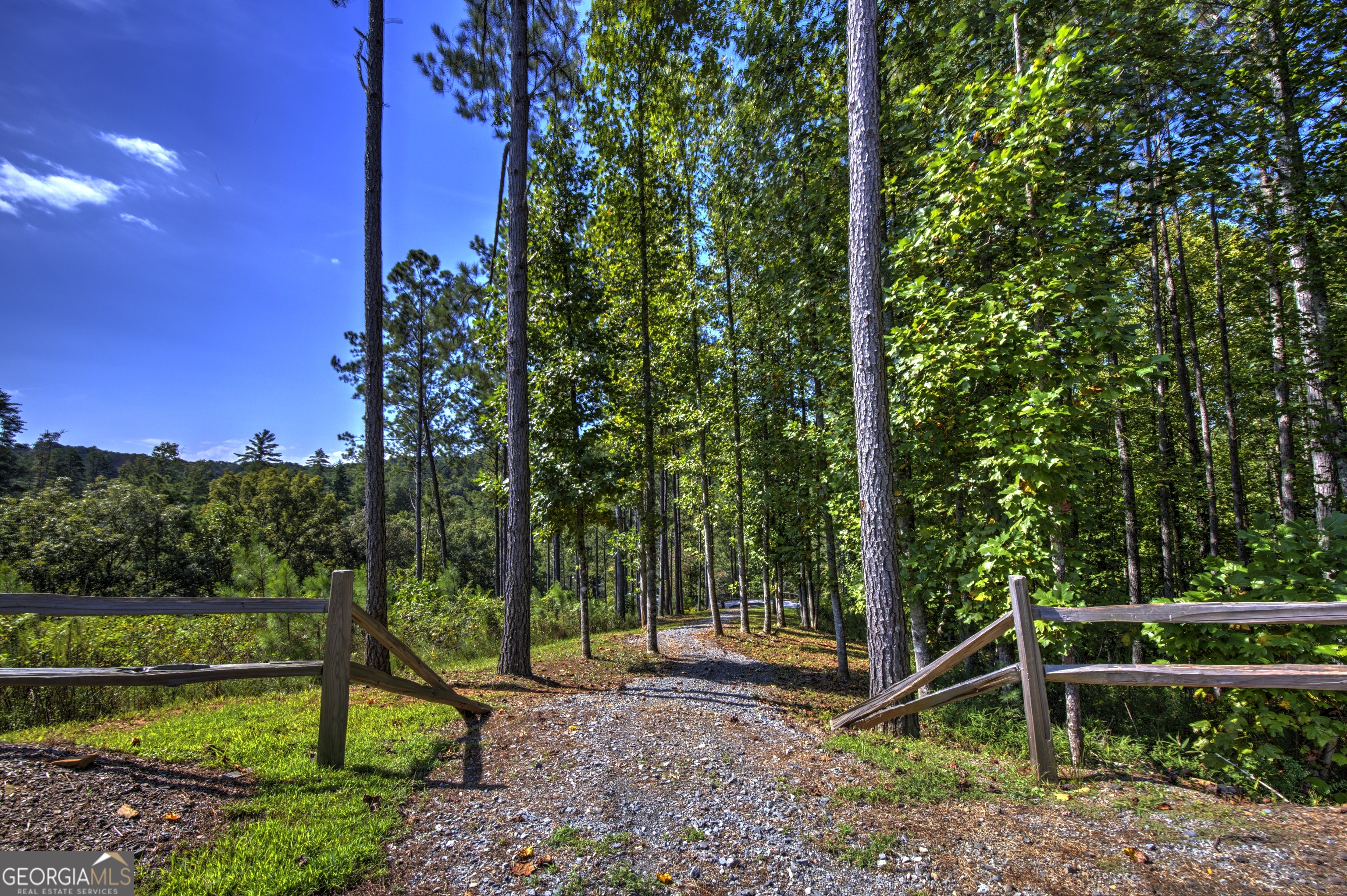 127 Hillside Lane Ellijay GA 30540
