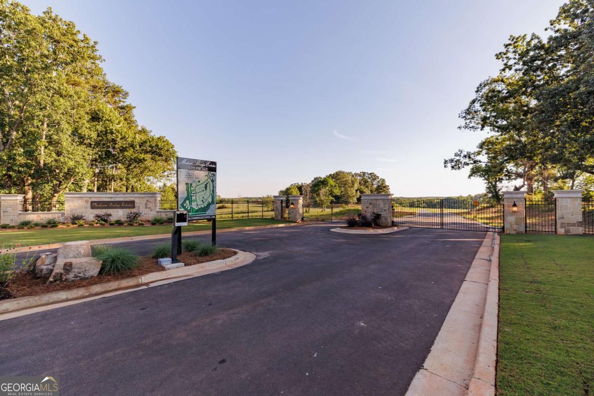 1224 Malcom Estates Point Bogart GA 30622
