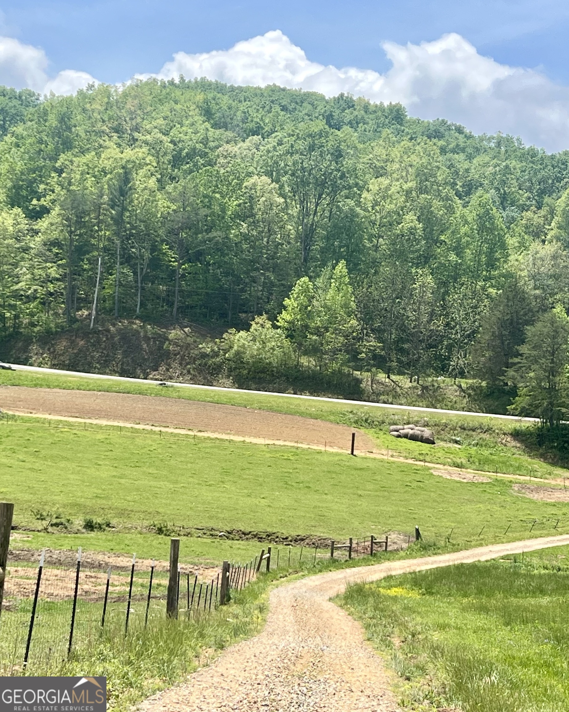 800 Sunrise Road Blue Ridge GA 30513