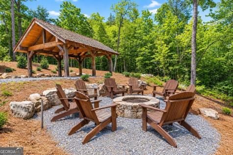 50 Mountain Laurel Ridge Mineral Bluff GA 30559