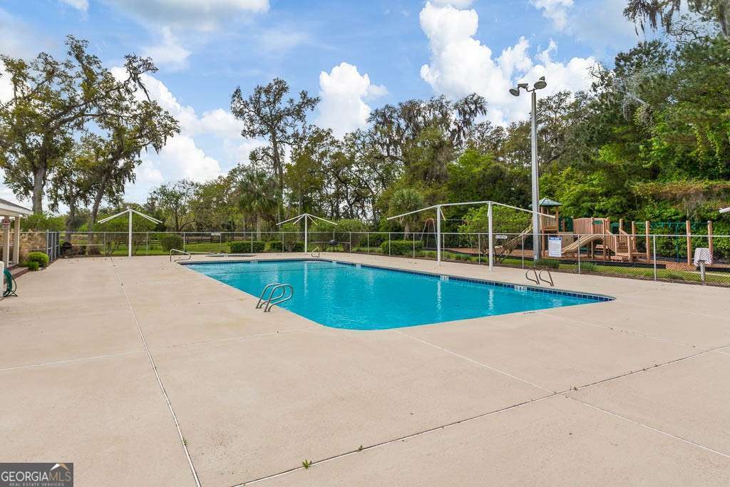 344 Oak Grove Island Drive Brunswick GA 31523