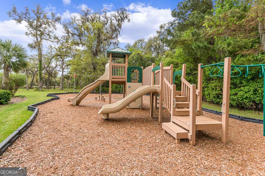344 Oak Grove Island Drive Brunswick GA 31523