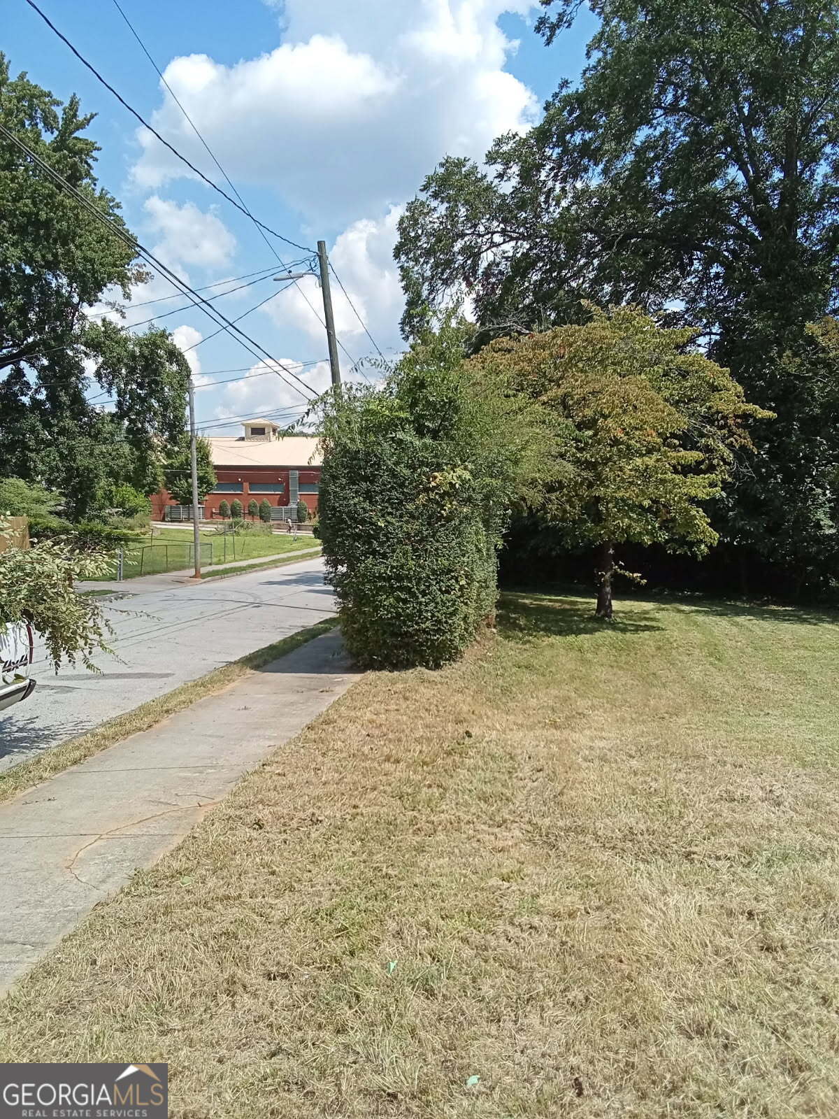 942 Dewey Street SW Atlanta GA 30310