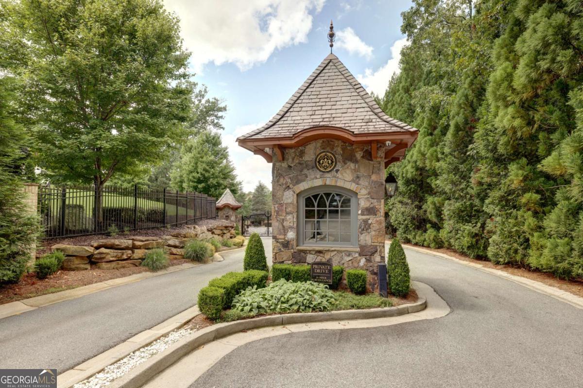 9715 Almaviva Drive Alpharetta GA 30022