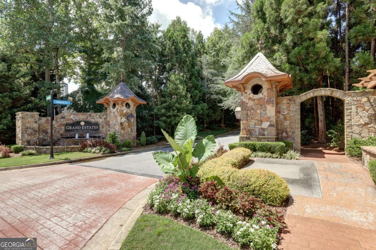 9715 Almaviva Drive Alpharetta GA 30022