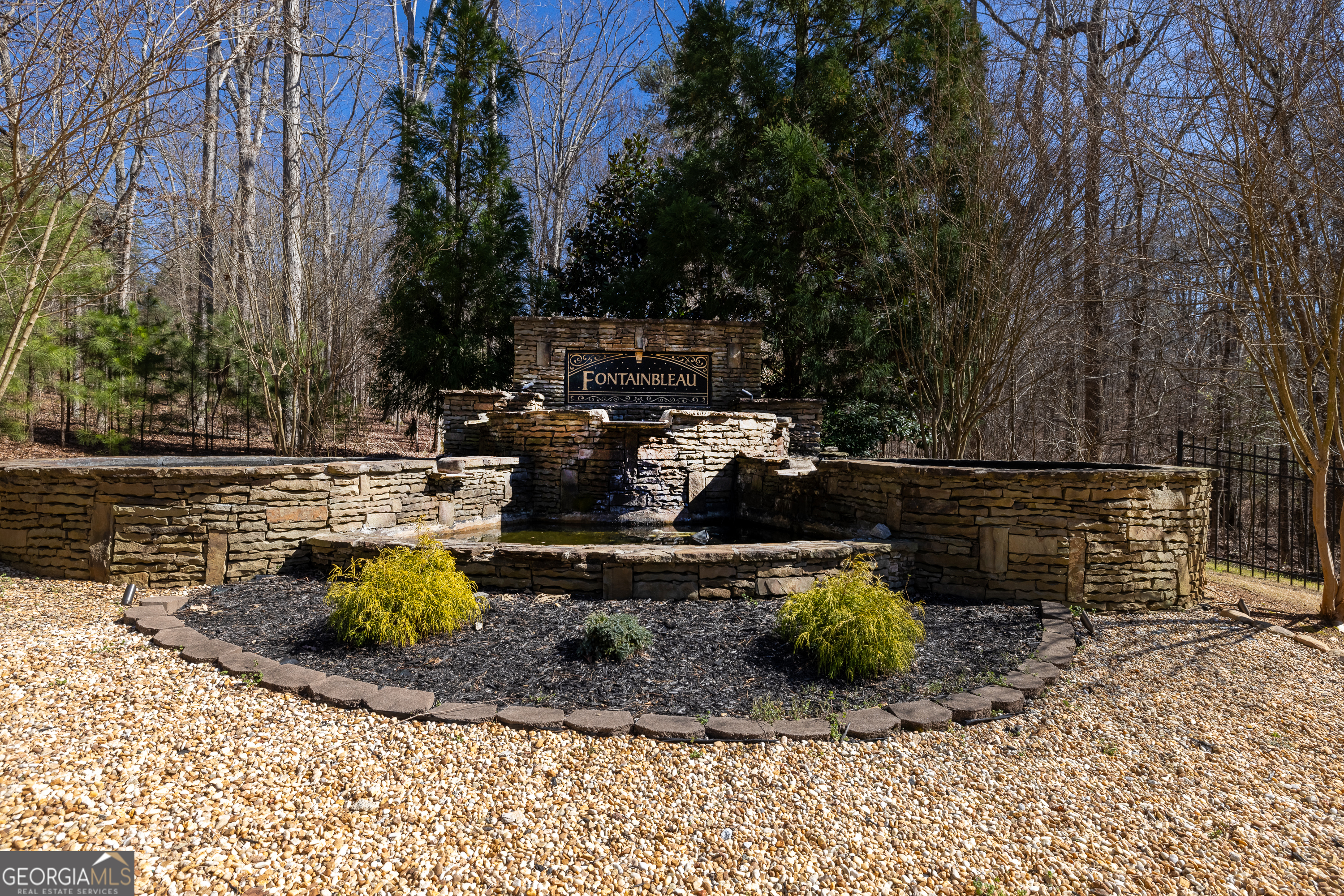 2126 Lacroix Way Conyers GA 30094