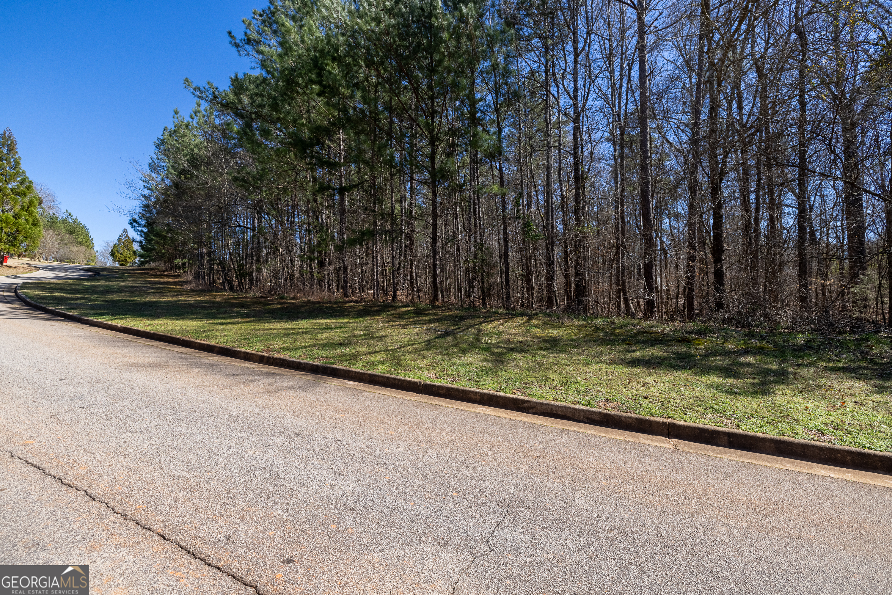 2126 Lacroix Way Conyers GA 30094