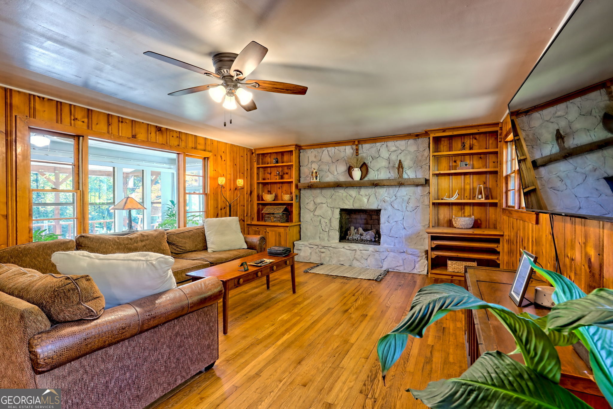 1994 Camp Creek Road Lakemont GA 30552