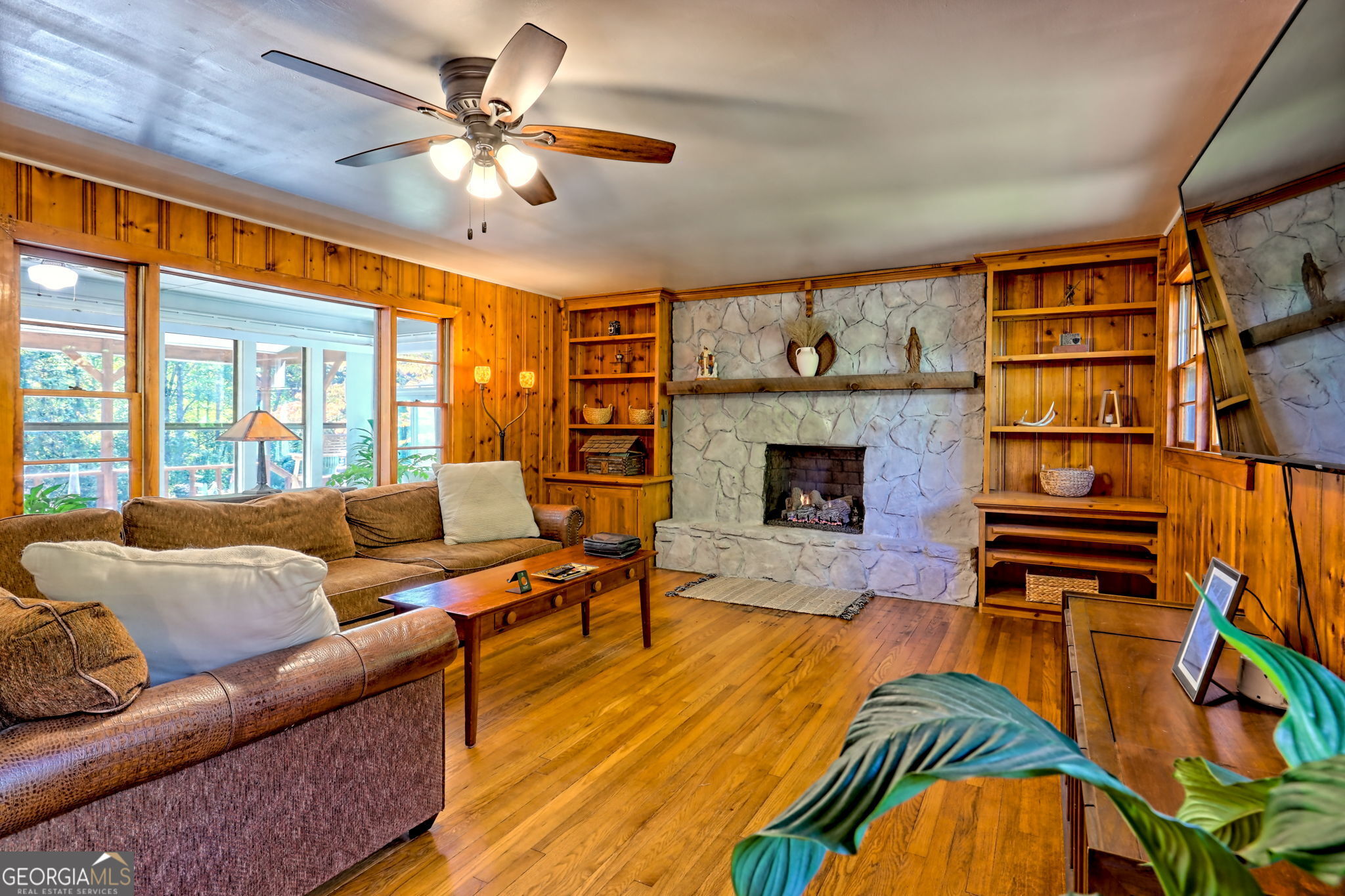 1994 Camp Creek Road Lakemont GA 30552