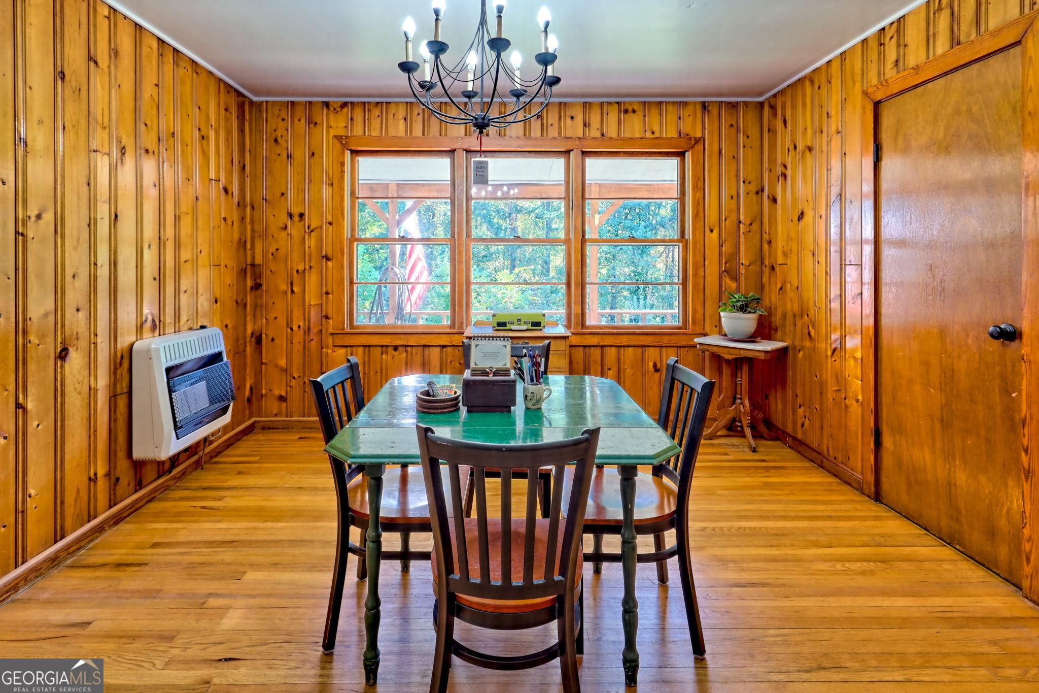 1994 Camp Creek Road Lakemont GA 30552