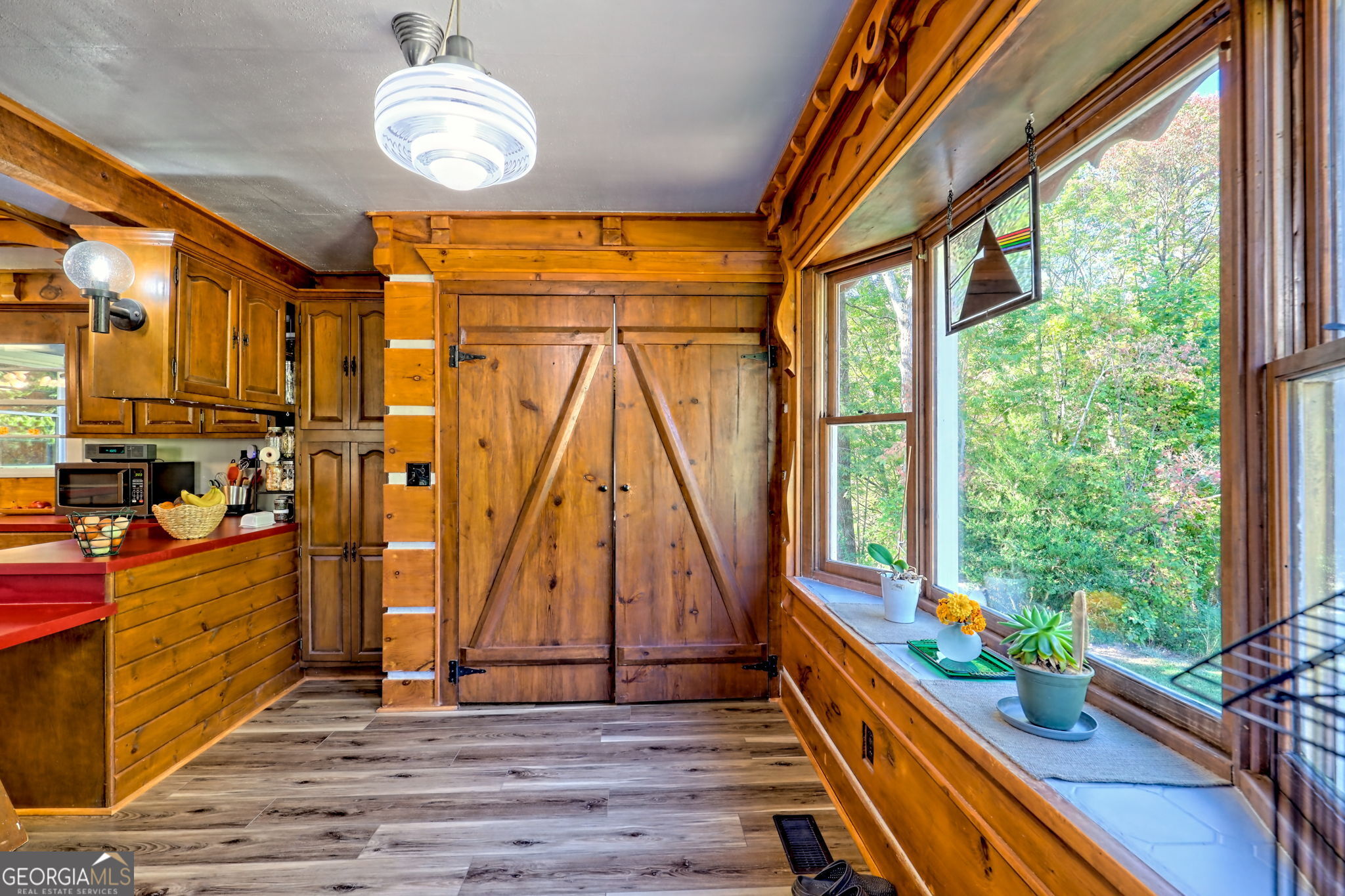 1994 Camp Creek Road Lakemont GA 30552