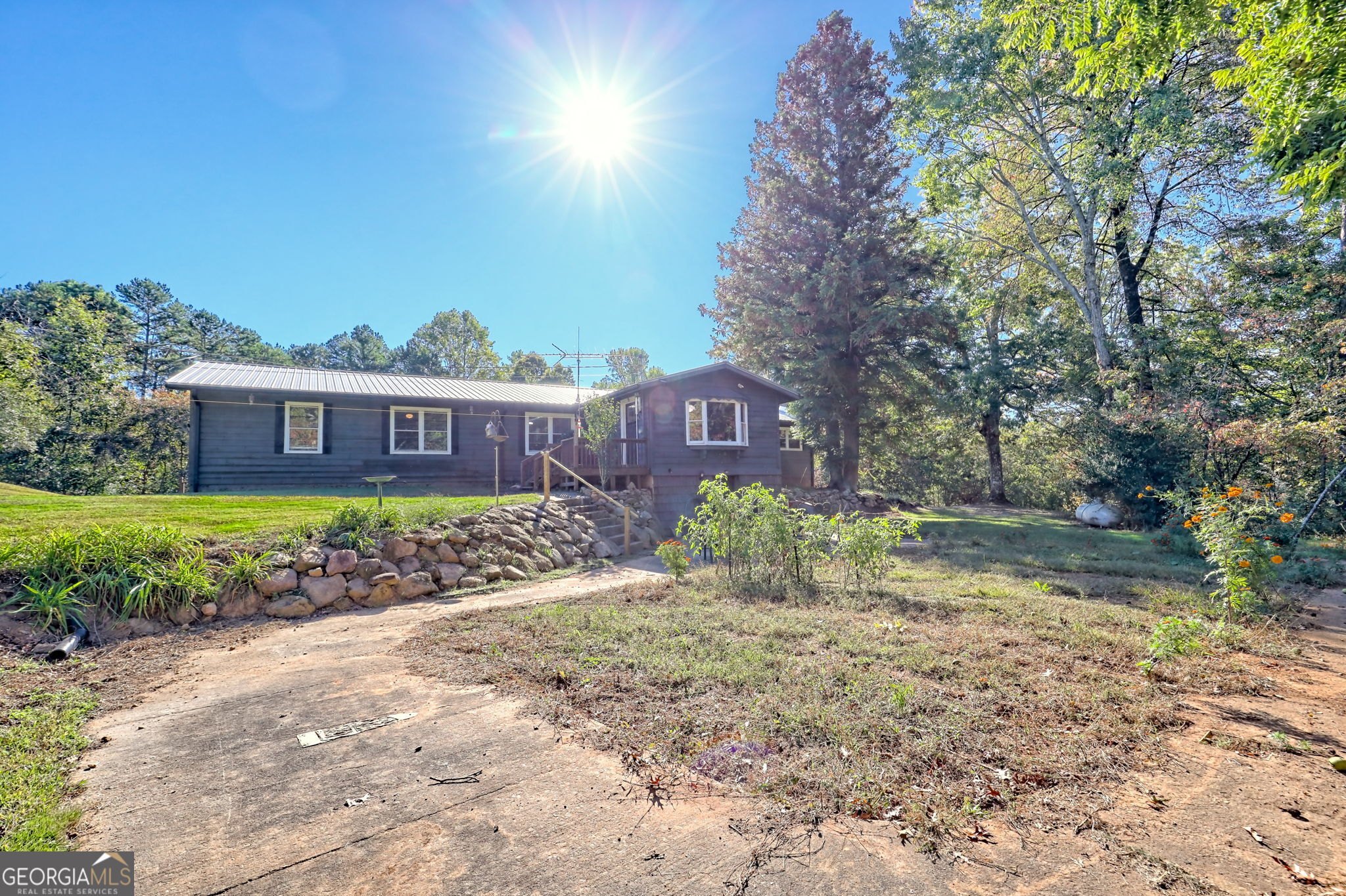 1994 Camp Creek Road Lakemont GA 30552