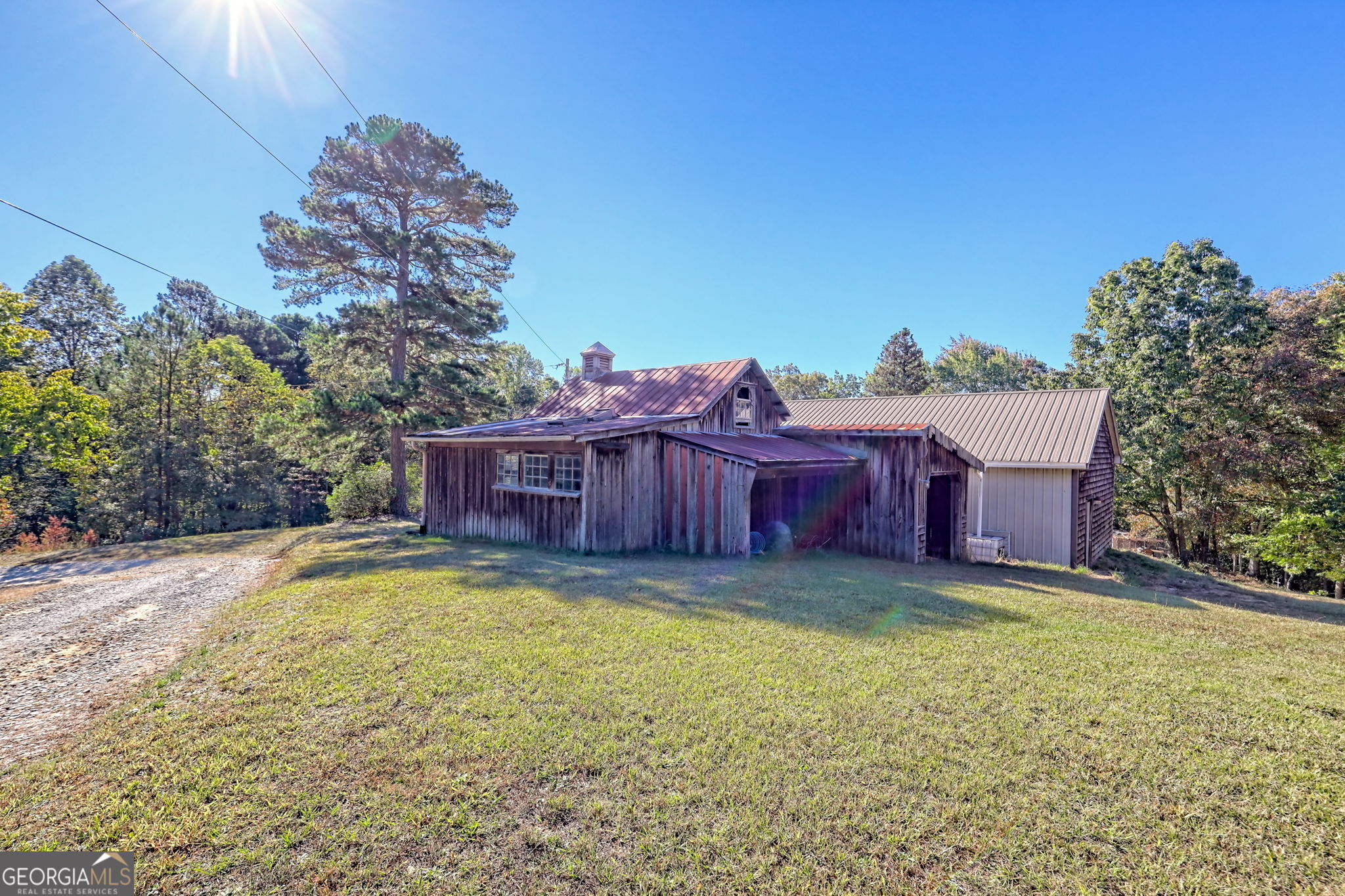 1994 Camp Creek Road Lakemont GA 30552
