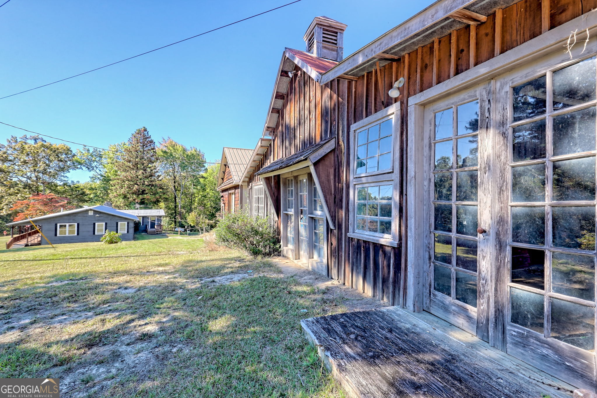 1994 Camp Creek Road Lakemont GA 30552