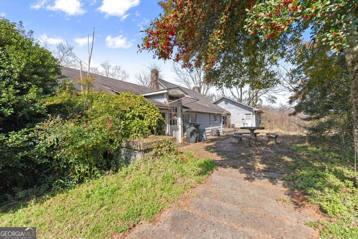 111 Skitts Mountain Road Cleveland GA 30528