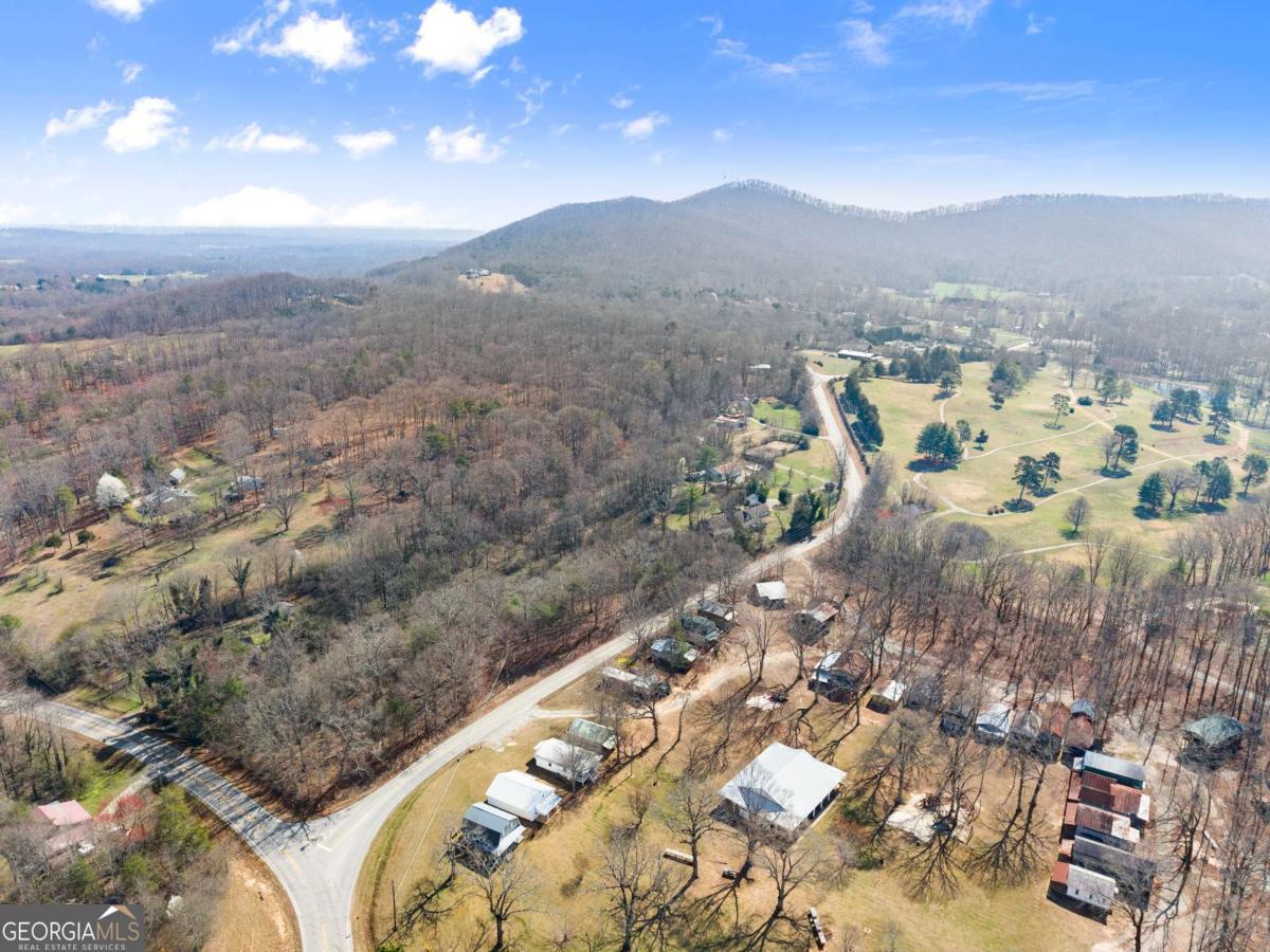 111 Skitts Mountain Road Cleveland GA 30528