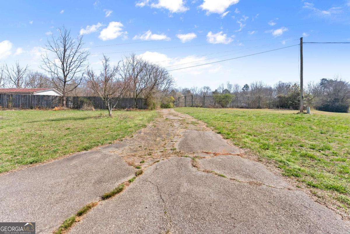 111 Skitts Mountain Road Cleveland GA 30528