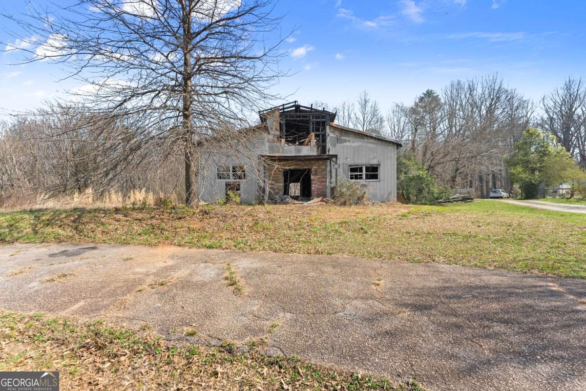 111 Skitts Mountain Road Cleveland GA 30528
