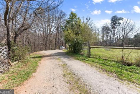 111 Skitts Mountain Road Cleveland GA 30528