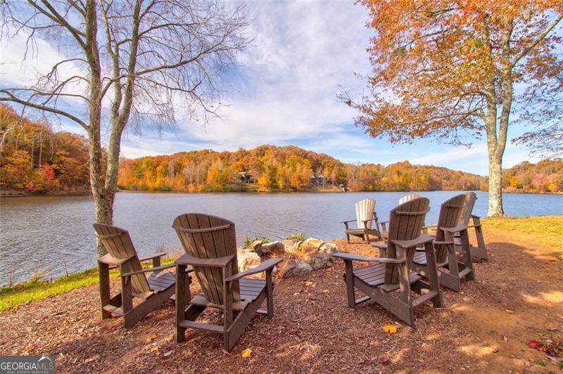 228 Stone Cliff Trace Cleveland GA 30528