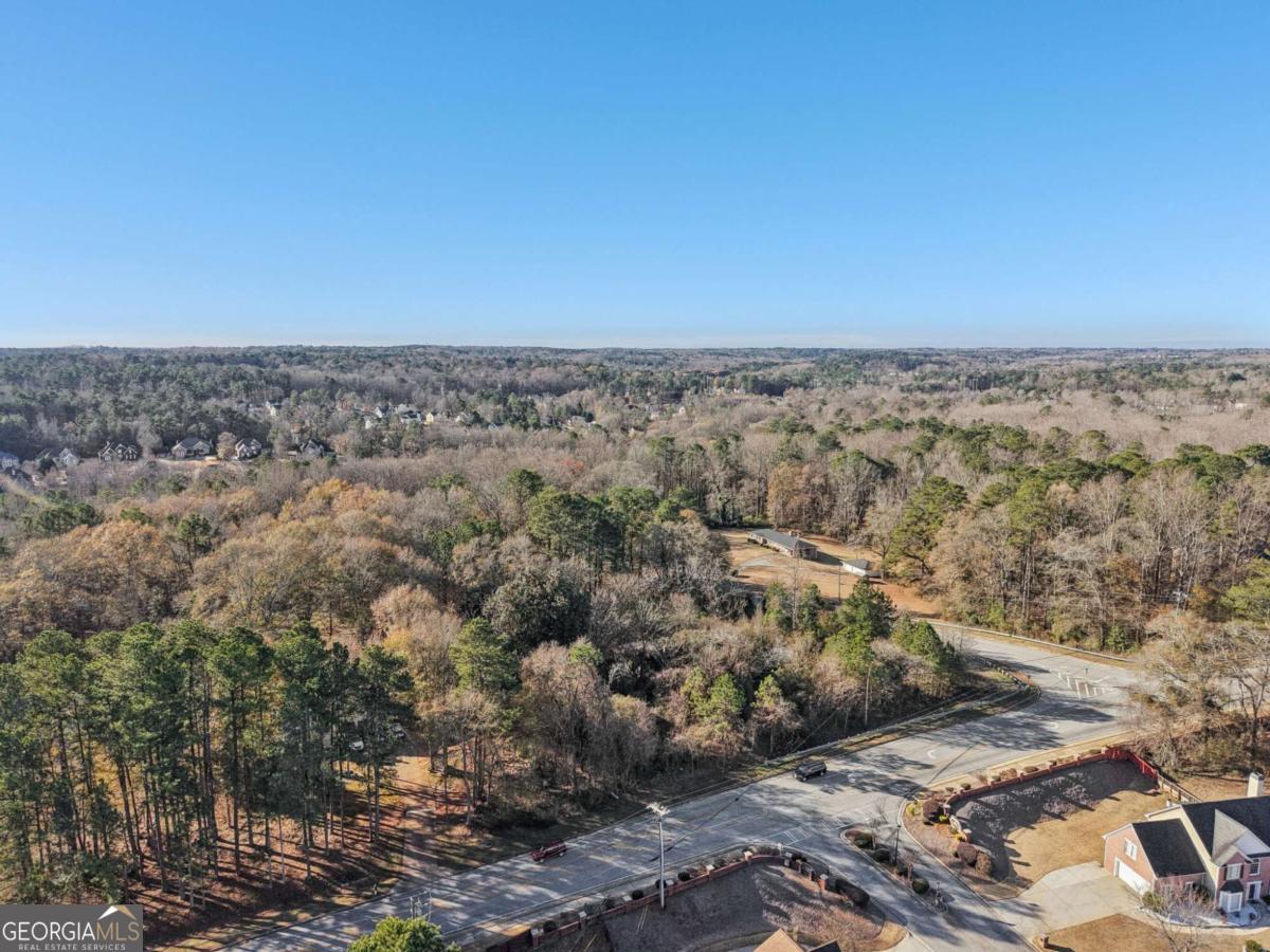 4042 Hearn Road Ellenwood GA 30294