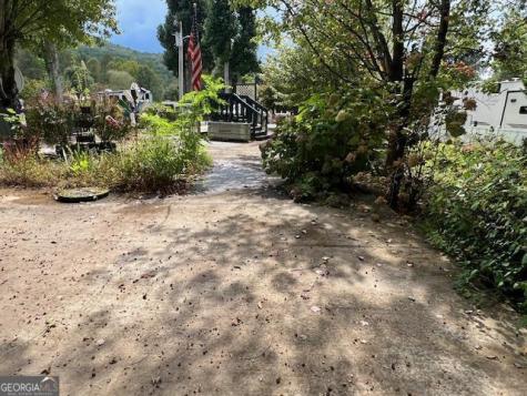 184/196 Bear Bend Blairsville GA 30512