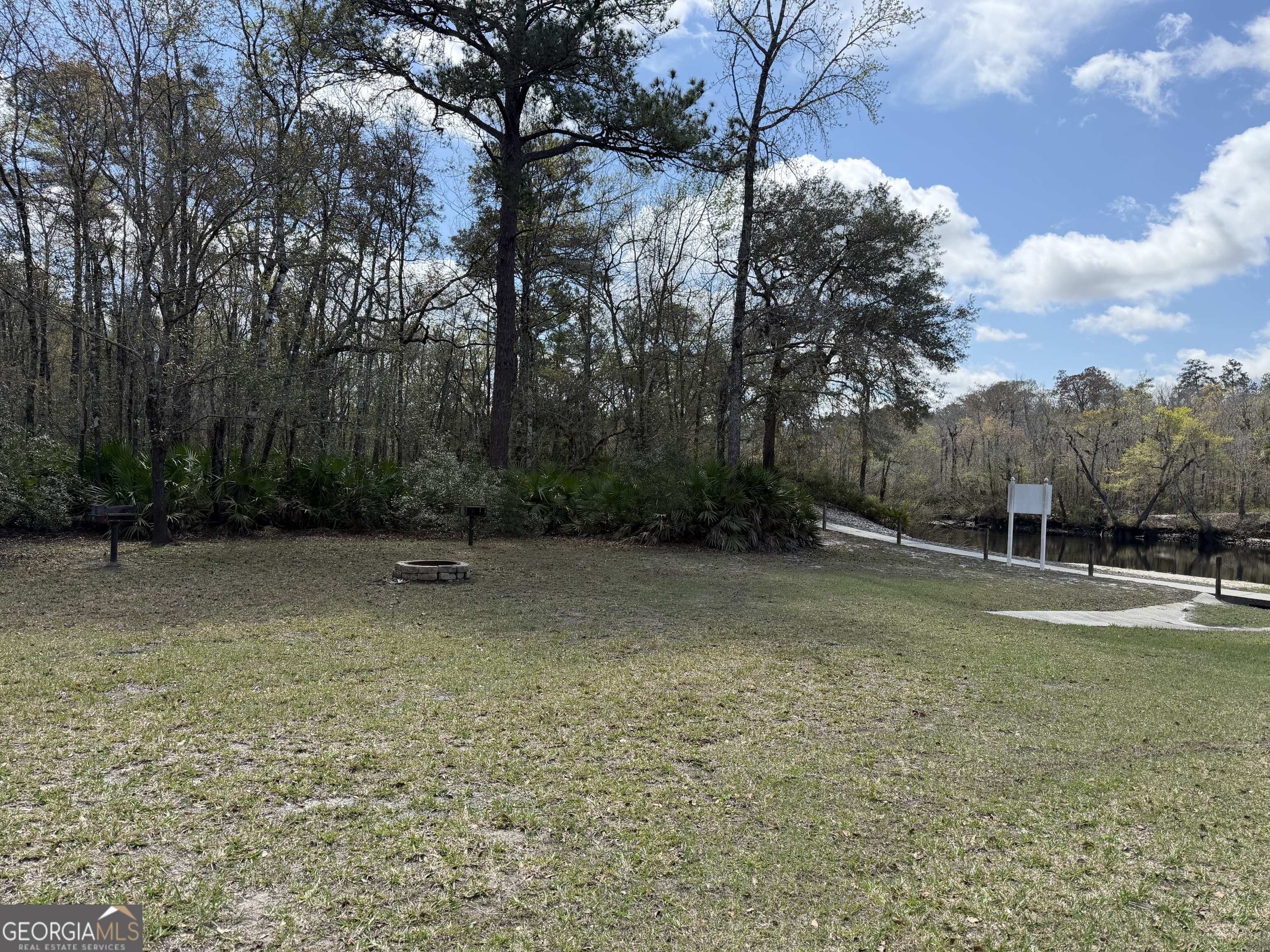 140 Josh And Scott Way Folkston GA 31537