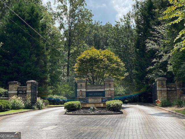 22 Allatoona Estates Drive SE Acworth GA 30102